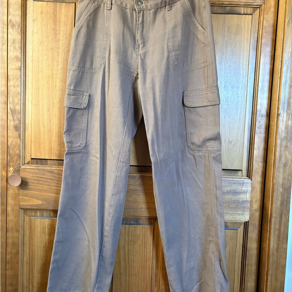 SHEIN Men's Tan Cargo Pants with Utility Pockets